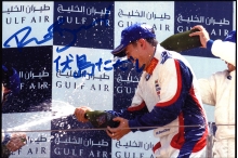 sign002.jpg